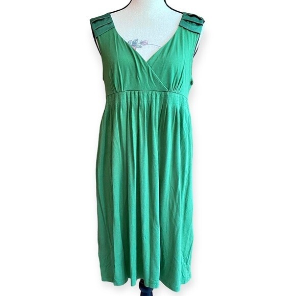 LOFT Dresses & Skirts - Ann Taylor Loft Modal Green Dress Women's size Medium Wedding Vacation Summer